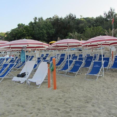 Hotel L'Ancora Capo Vaticano Exterior photo